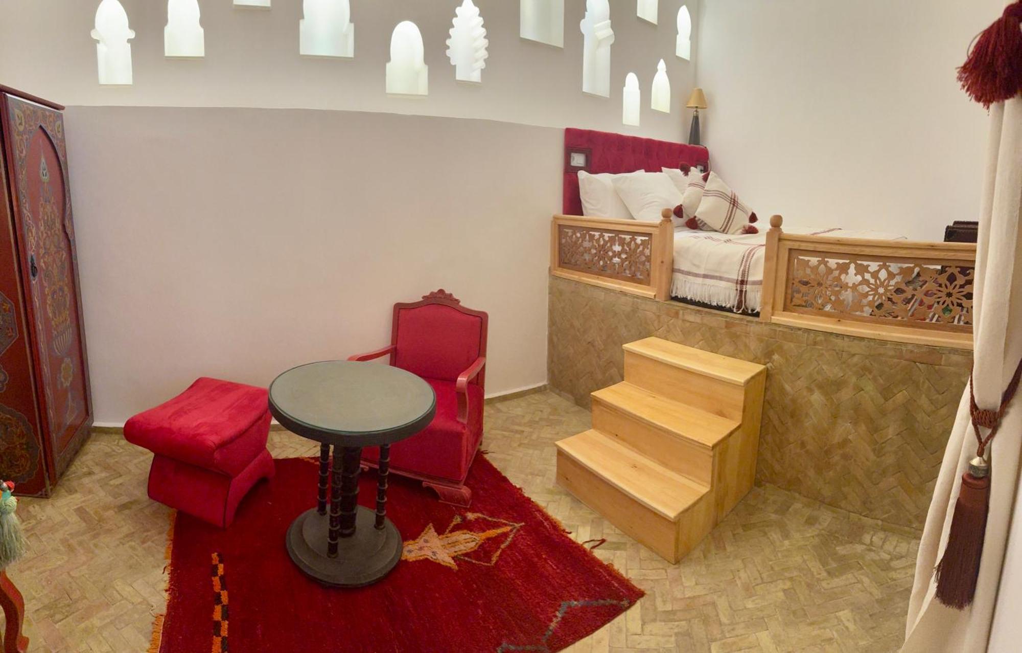 Al-qurtubi *